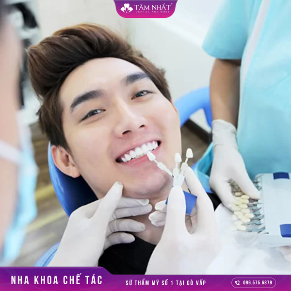 Bọc răng sứ là kỹ thuật nha khoa có thể giúp phục hình các vấn đề liên quan đến răng miệng