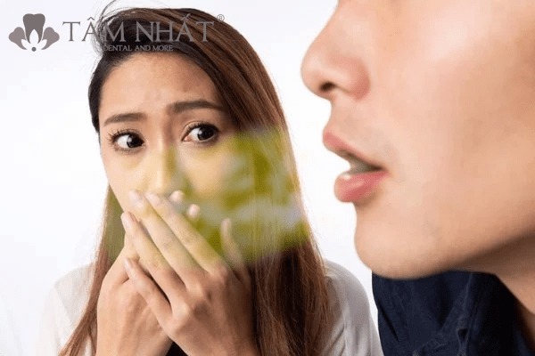 Trồng răng sứ khiến bạn bị hôi miệng không phải tình trạng hiếm gặp